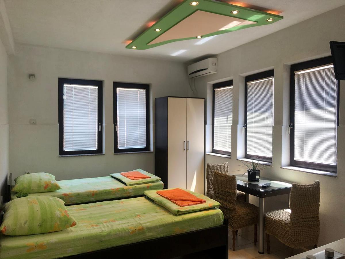 אוהריד Katjel Apartments מראה חיצוני תמונה